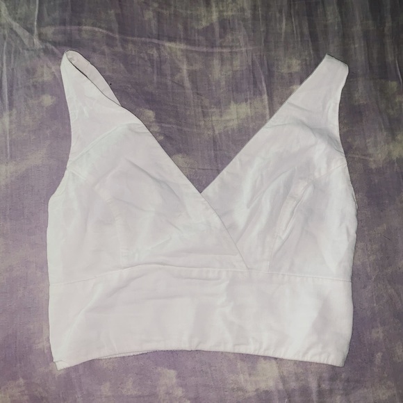 Brandy Melville Tops - brandy melville top